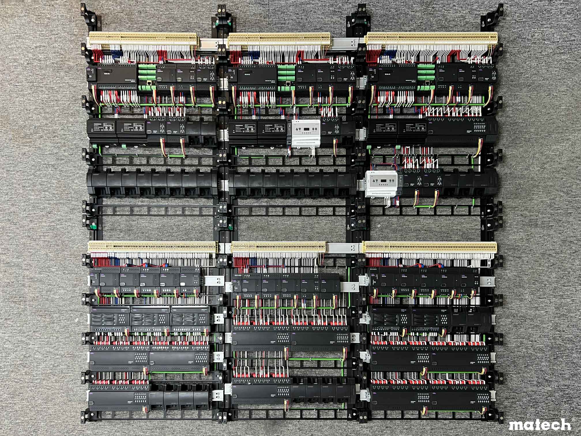 精湛工藝丨6套智能模塊接線完成，新疆客戶訂單完美交付！